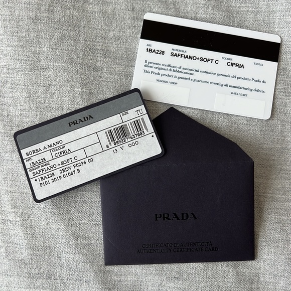 Prada Bag - Picture 4 of 4